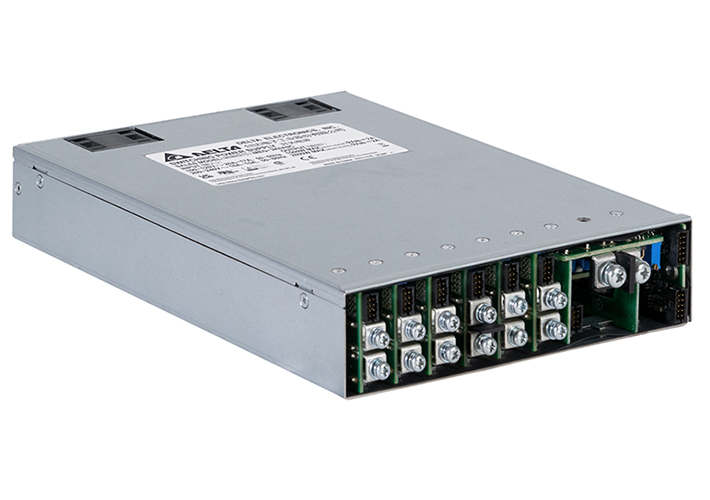 foto noticia Fuentes de alimentación configurables de 3000 W con nueve slots.